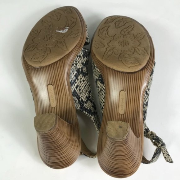 Sofftspots Women’s Black Tan Snakeskin Block Heel Sandals Size 6.5W - Picture 4 of 8